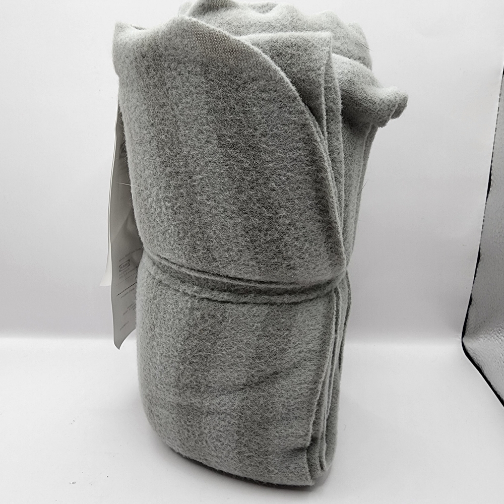 IKEA Vitmossa Fleece Throw 47x63" Blanket Gray Grey Striped Soft Polyester